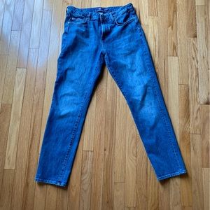 Vineyard Vines Men’s Medium Wash Jeans